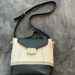 Steve Madden Stylish Black and Pastel Pink Versatile Crossbody Bag